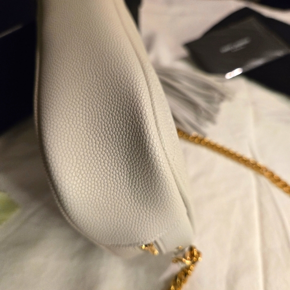 SAINT LAURENT YSL Mini Lou Matelassé Camera Bag Crema Soft, Grainy Leather - Picture 13 of 16